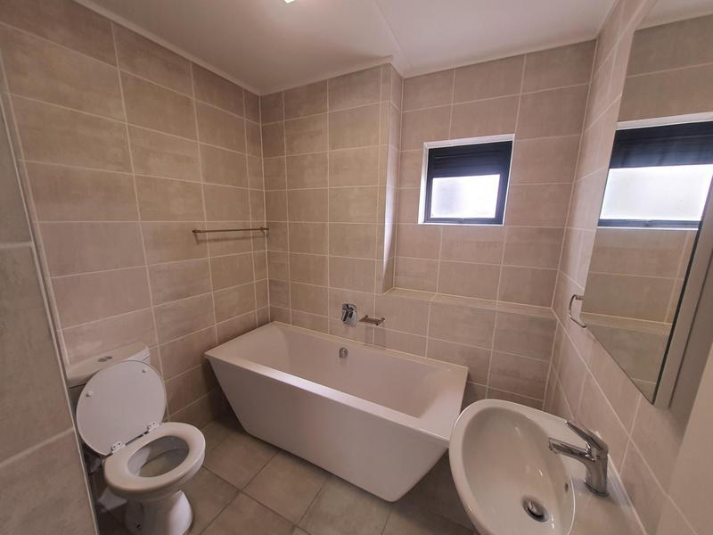 To Let 1 Bedroom Property for Rent in Gordons Bay Western Cape